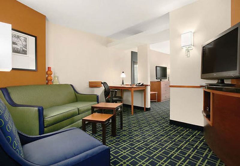 Fairfield Inn & Suites By Marriott Weirton Экстерьер фото